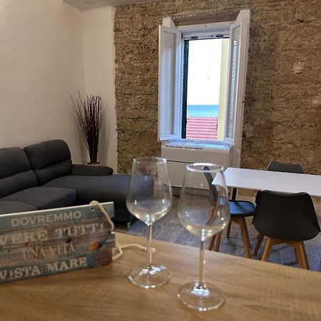 La Dimora Dei Bastioni Apartment อาลเกโร ภายนอก รูปภาพ