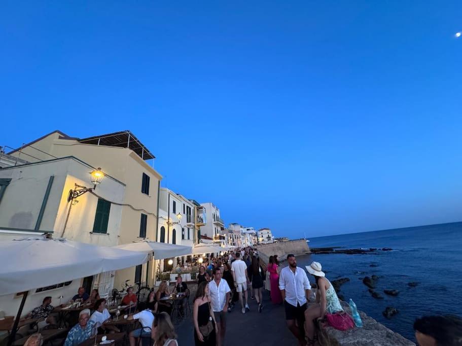 La Dimora Dei Bastioni Apartment อาลเกโร ภายนอก รูปภาพ